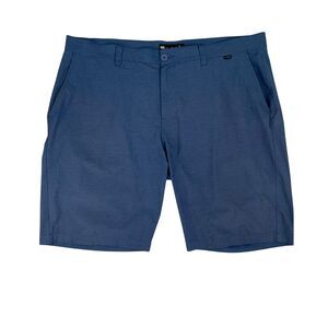 Travis Mathew Shorts Mens 40 Blue Beck Mid Rise Flat Front Golf Hybrid Chino